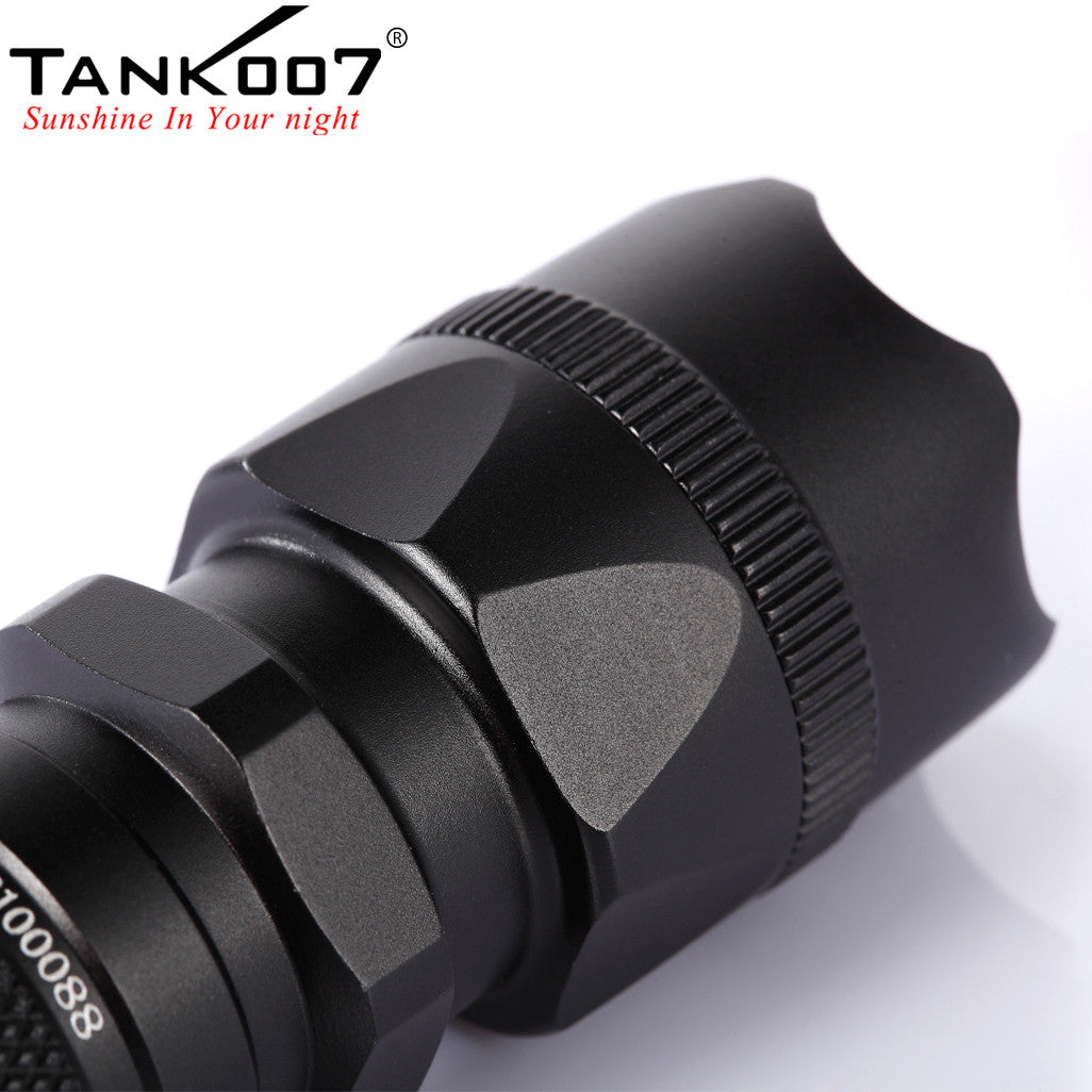 TANK007 T6 Strong Light LED Flashlight High Performance Flashlight Multi-Purpose Flashlight Outdoor Portable LED Flashlight PT10