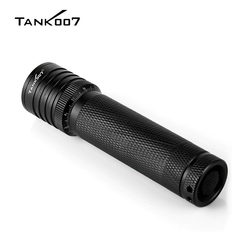 TANK007 dual light source zoom dimmable flashlight  light led white light-green light flashlight TK737