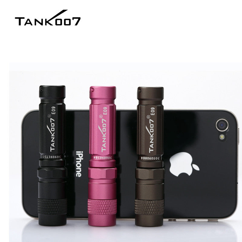 Mini portable gift led keychain flashlight led torch  AAA battery TANK007 E09