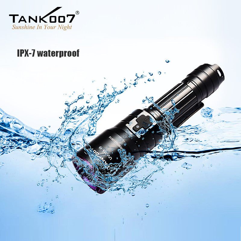 Waterproof to IPX7 standard